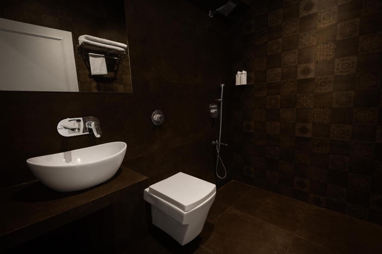Arnna Hotel - Goregaon Bombay Eksteriør billede