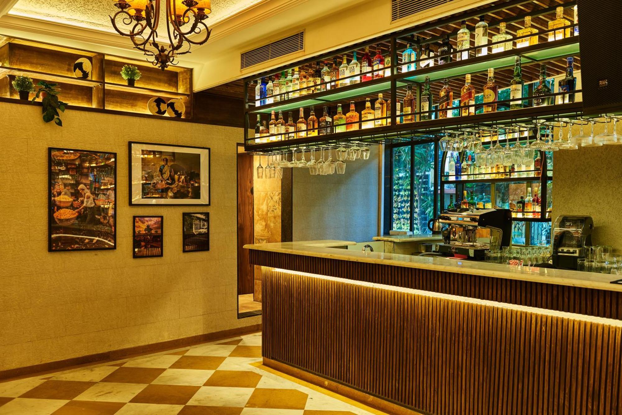 Arnna Hotel - Goregaon Bombay Eksteriør billede